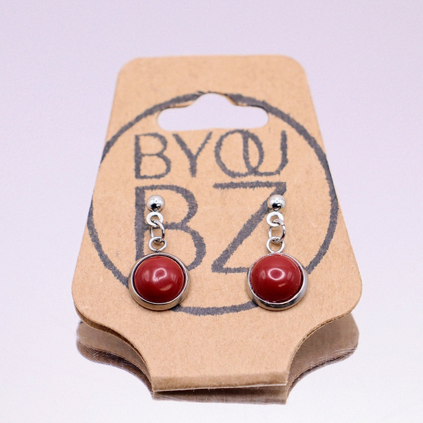RUBY CORE | Oorbellen | donker rood | howliet | rvs