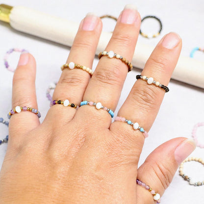 SHELLIGHT BROWN | Howliet & schelp ring | Goudkleurig | One size