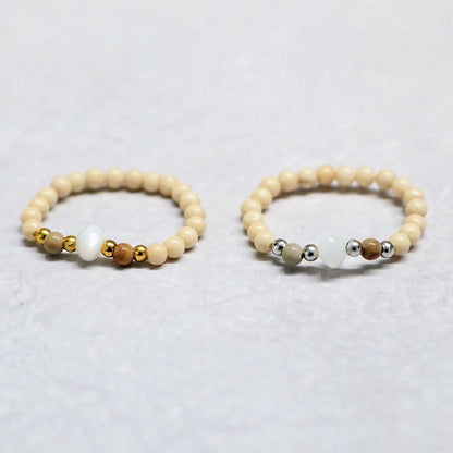 SHELLIGHT WHITE | Howliet & schelp ring | Zilverkleurig | One size