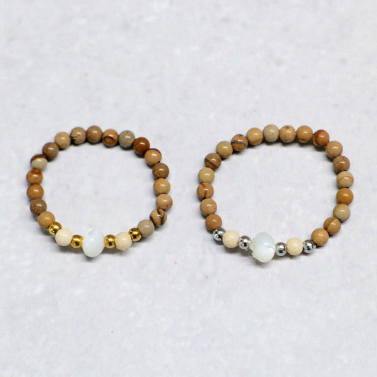 SHELLIGHT BROWN | Howliet & schelp ring | Zilverkleurig | One size