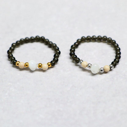 SHELLIGHT BLACK | Zwarte kwarts, howliet & schelp ring | Goudkleurig | One size