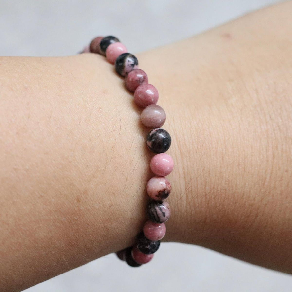 DARK Rhodoniet | Rhodoniet armband | 6 mm | Normal Fit