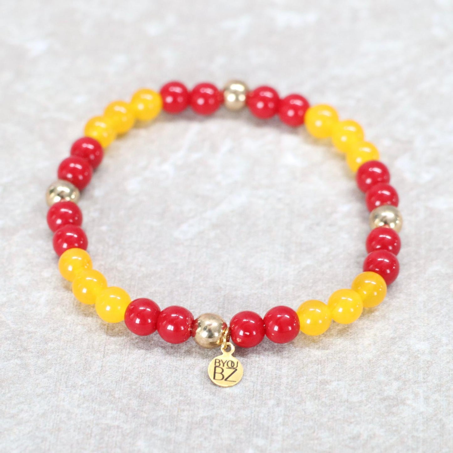 CÁDIZ SUNFIRE | Rood natuursteen & gele chalcedoon armband | 6mm | Normal Fit
